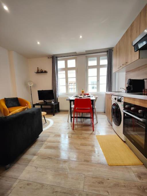 דירות La Feline - Duplex - Vieux Valenciennes - Familial מראה חיצוני תמונה